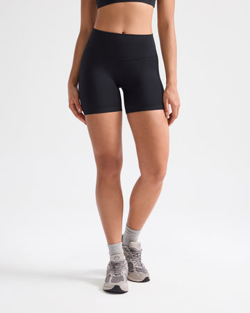 No Front Seam Hidden Scrunch Butt Shorts 5''