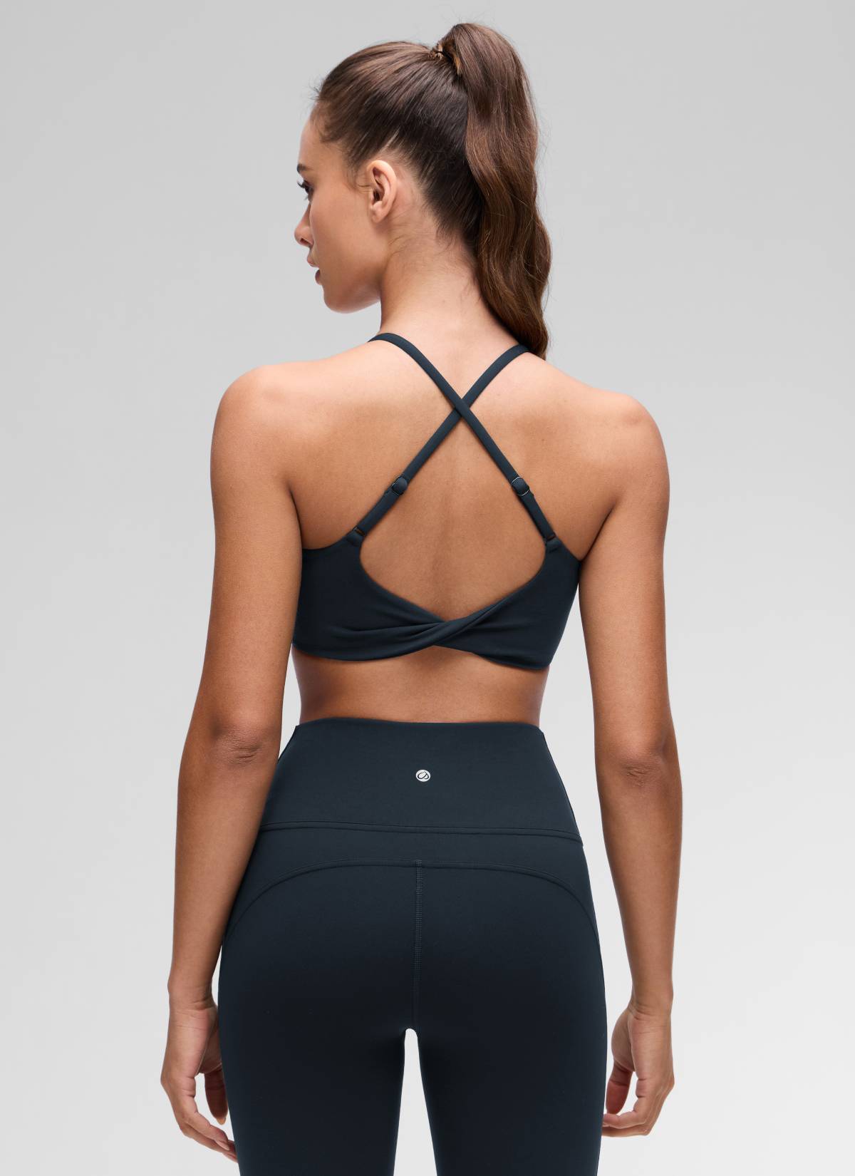Yoga Scoop Neck Twist Cross Back Sport Bra True Navy